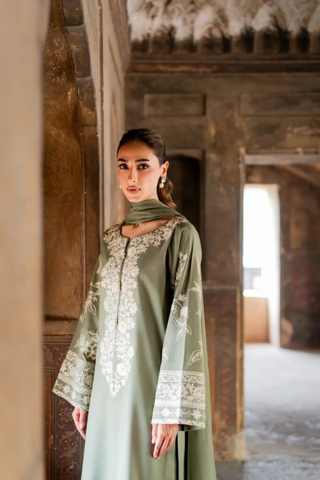 Zareefa Sage Embroidered 3-Piece Suit
