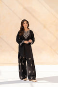 Siyah Noor Embroidered 2-Piece Suit