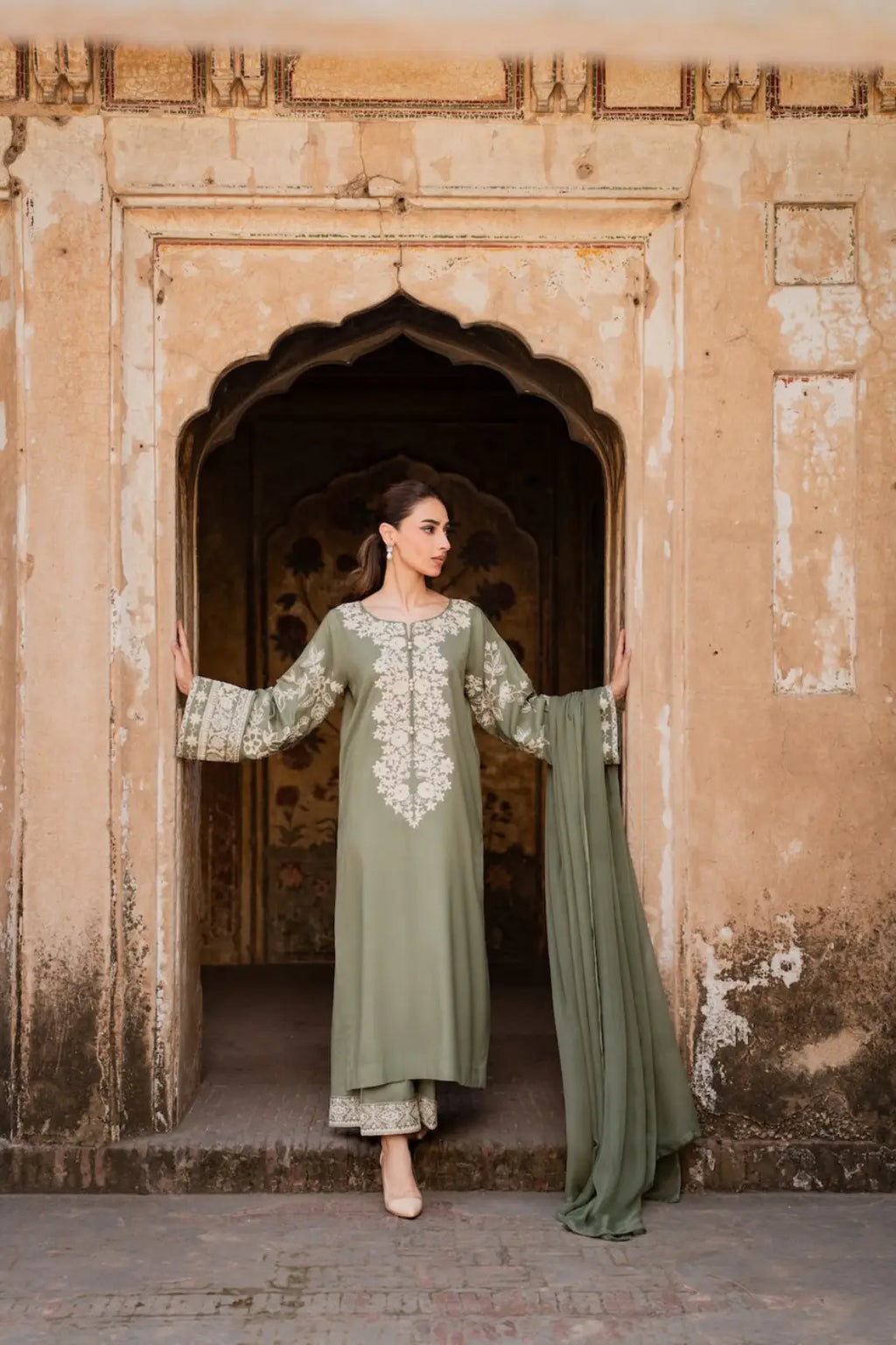 Zareefa Sage Embroidered 3-Piece Suit