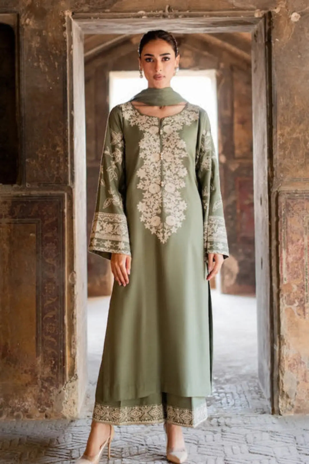 Zareefa Sage Embroidered 3-Piece Suit