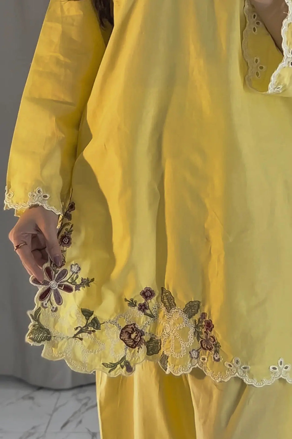 Lemon Zoya Embroidered 2-Piece Suit
