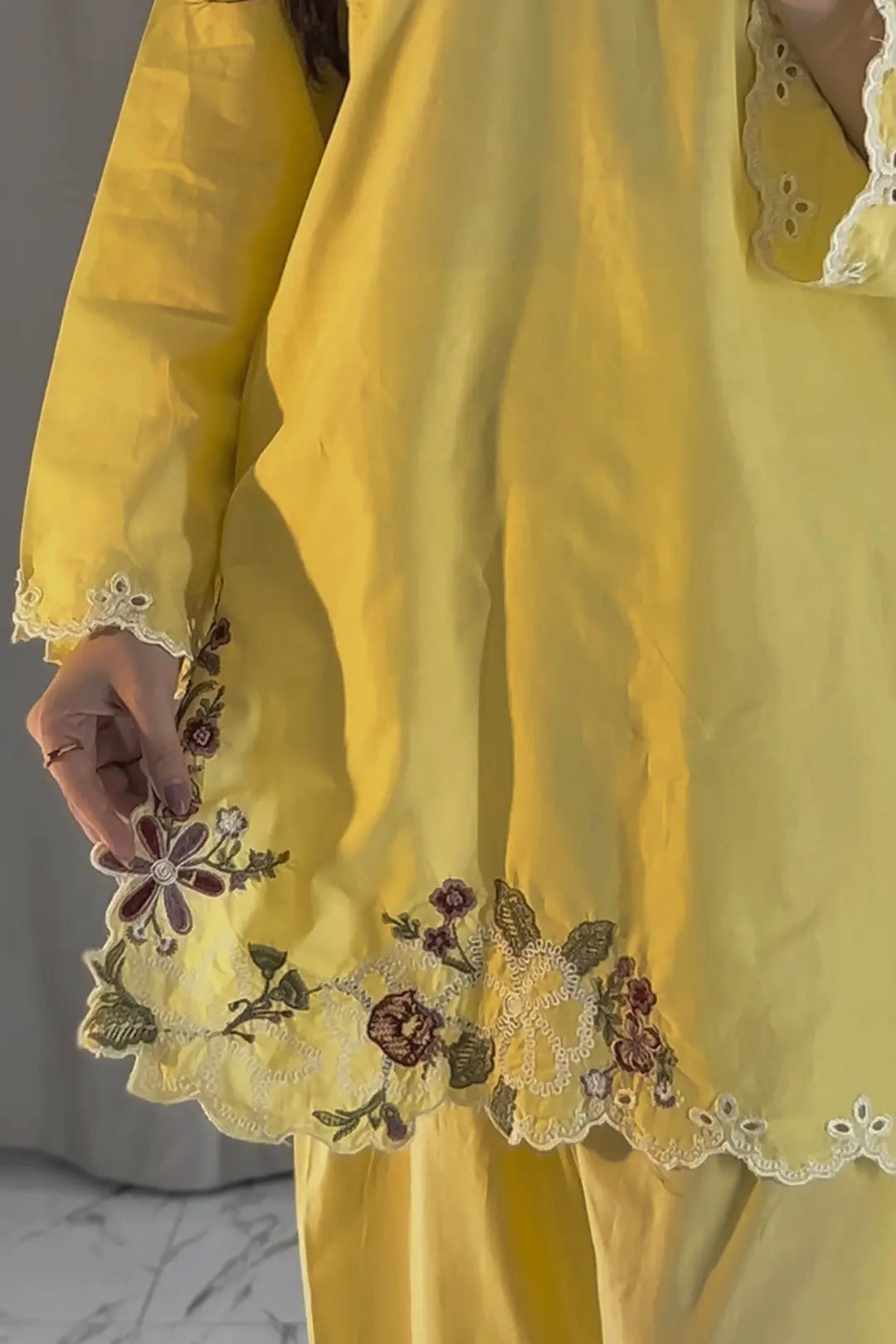 Lemon Zoya Embroidered 2-Piece Suit