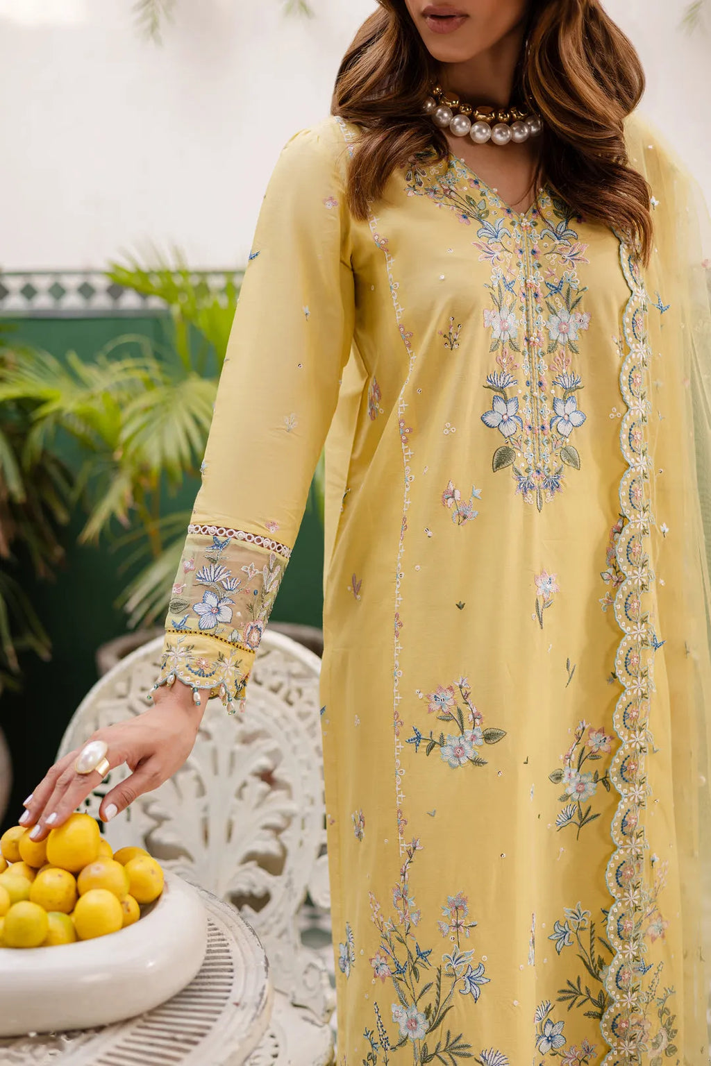 Noor-e-Bahar Embroidered 3-Piece Suit